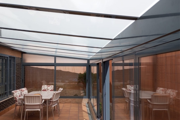 Preguntas frecuentes sobre Cerramientos de Terraza con Cortinas de Cristal